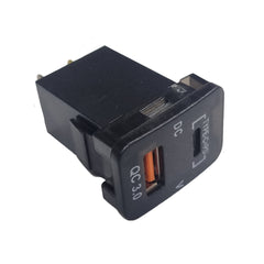 QC3 USB + Type-C Charger & Voltmeter (32x20mm) Toyota REVO - Blue LED