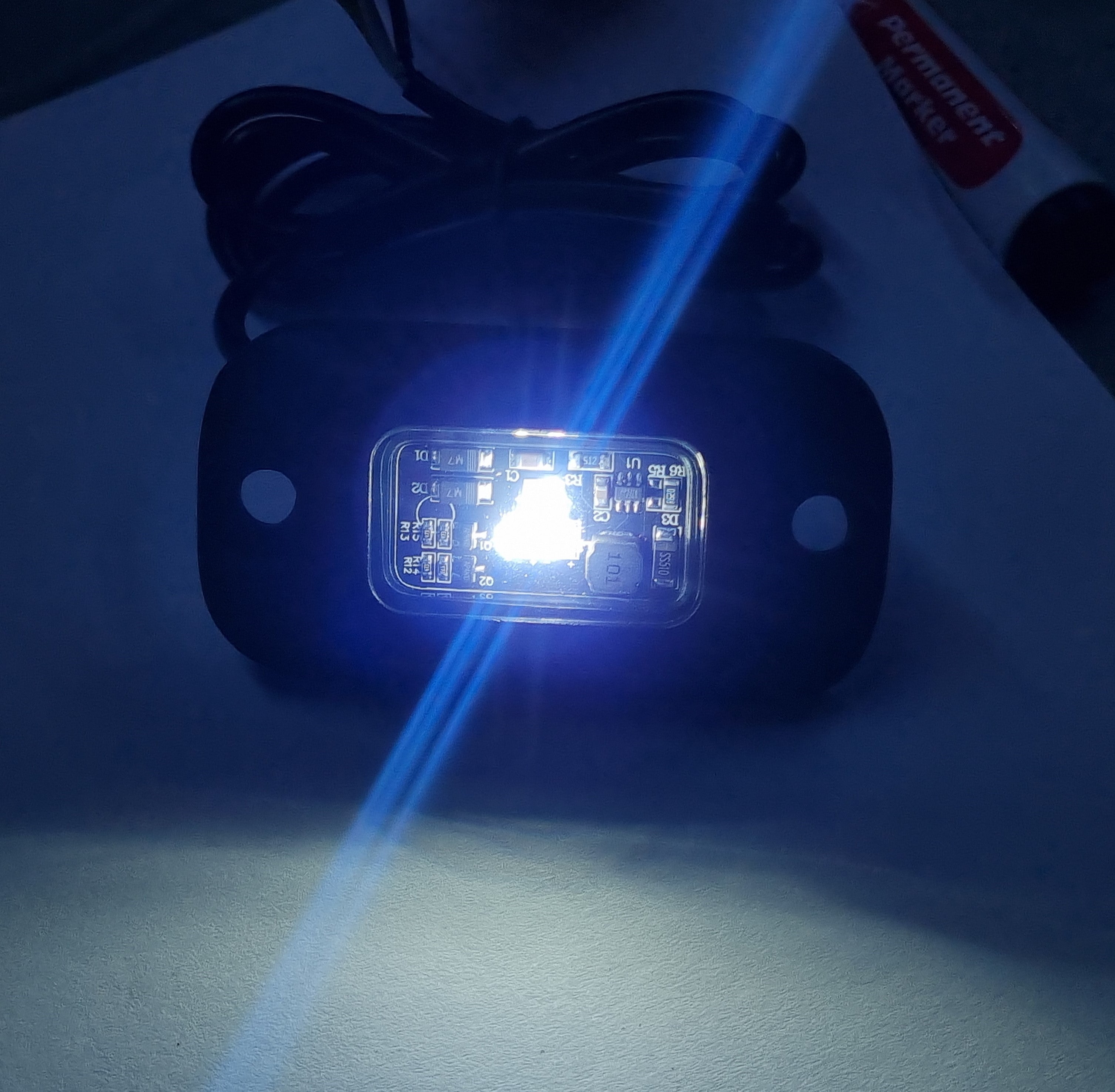 LED Rock Light - White/Amber LED Light